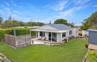 43 Pinedale Crescent, Riversdale