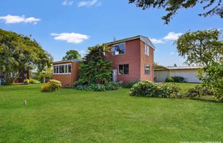 76 Lyndhurst Drive, Motueka