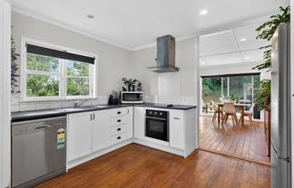 17 Bickerstaffe Road, Maungaturoto