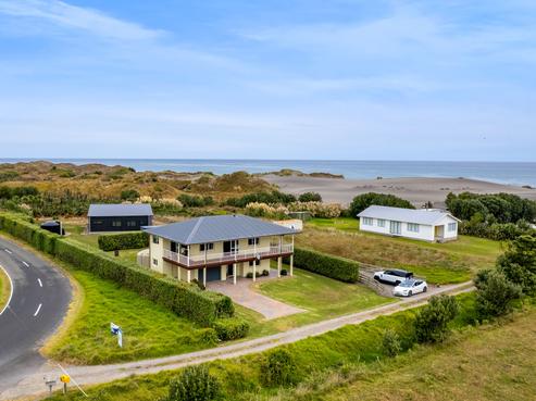 204A Tai Road, Opunake