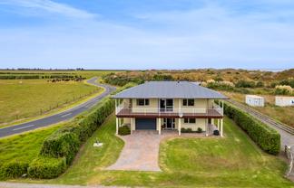 204a Tai Road, Opunake