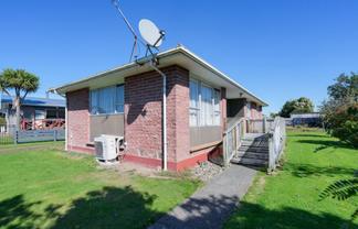 49 Newbie Street, Heidelberg