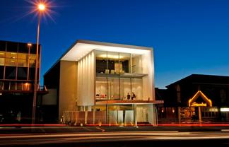Standalone Ponsonby Brilliance