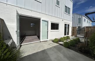 3-150 Hills Road, Edgeware