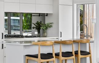 7 Enfield Road, Hospital Hill