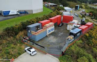 1,200sqm secure yard - Grenada North