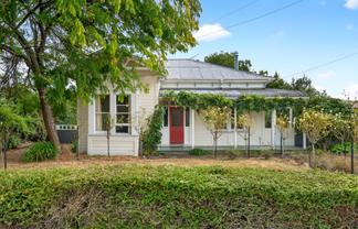93 Regent Street, Martinborough