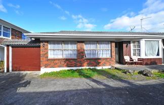 2/258 Great South Road, Manurewa