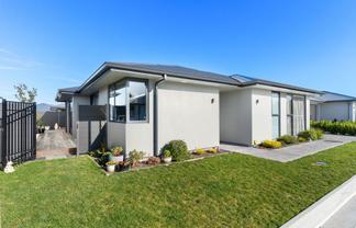 20 Driving Range Road, Solway