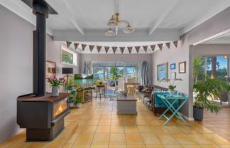 104 Rarangi Beach Road, Rarangi