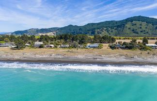 104 Rarangi Beach Road, Rarangi