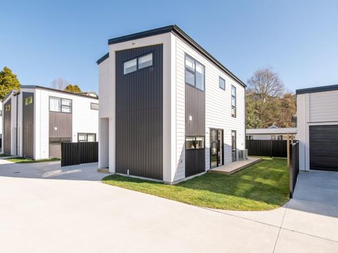 2/141 Waikato Street, Taupo