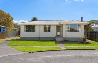 14 Dennis Street, Outer Kaiti