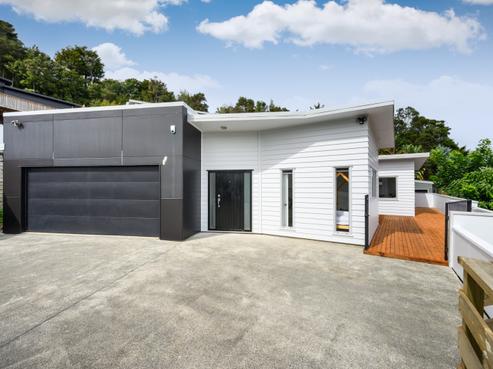 12 Dundas Road, Riverside