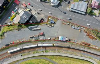 Rare 4,400sqm hardstand yard