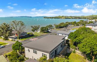 33 Gordon Craig Place, Algies Bay