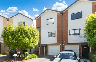 230/172 McLeod Road, Te Atatu South
