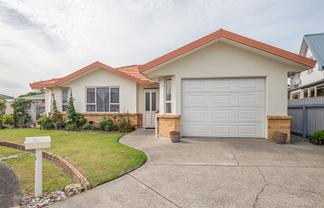 12 Guildford Street, Levin