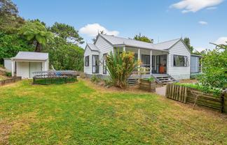 23B Kennedy Grove, Stokes Valley