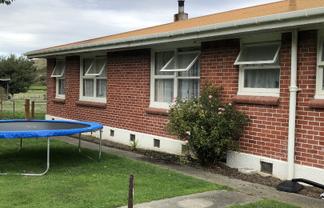 1854B State Highway 6, Renwick