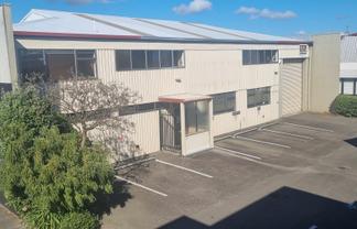 VERY CENTRAL DISTRIBUTION WAREHOUSE