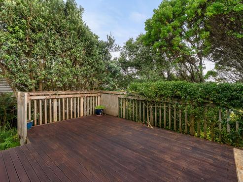 14 Kowhai Street, Tawa