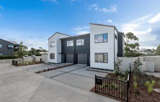 17 Pohorama Lane, Conifer Grove