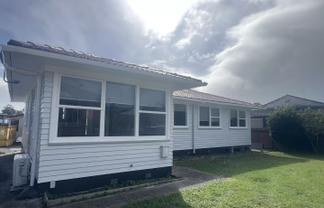 4  Wickman Way, Mangere East