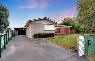 2 Margaret Place, Deanwell