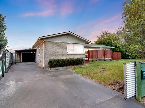 2 Margaret Place, Deanwell