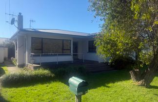 115 Sixteenth Avenue, Avenues
