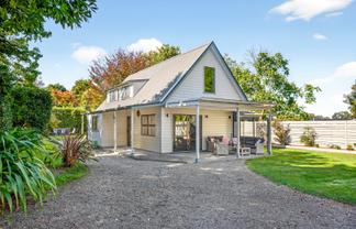 38C Kuratawhiti Street, Greytown