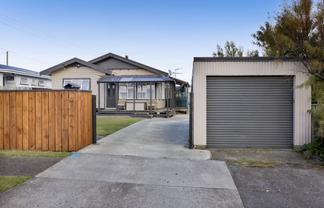 19 Glasgow Street, Hawera