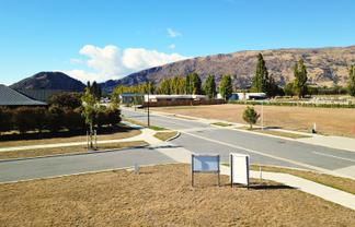 1 Starlight Court, Orchard Park, Wanaka