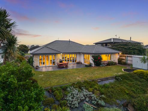 81 The Drive, Paraparaumu Beach
