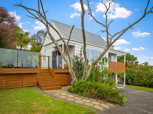 6A D'oyly Drive, Stanmore Bay