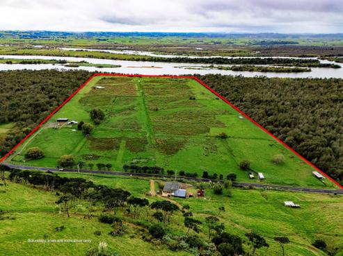 1469 Tuakau Bridge-port Waikato Road, Port Waikato