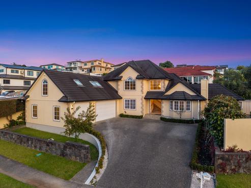 13 The Enclave, Totara Heights