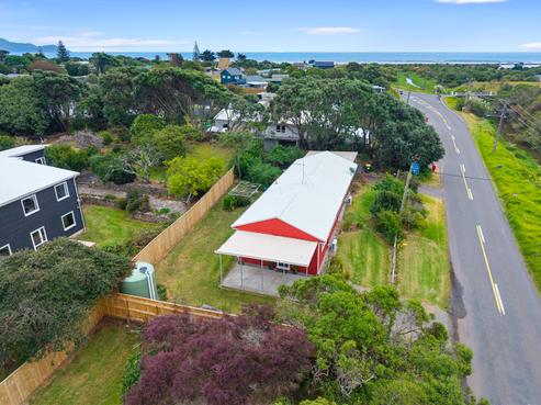 323 Te Horo Beach Road, Te Horo