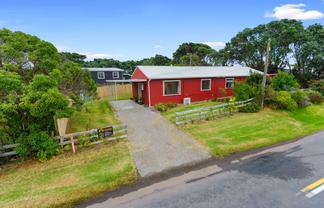 323 Te Horo Beach Road, Te Horo