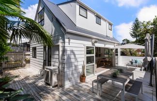 4/4 Webber Street, Westmere