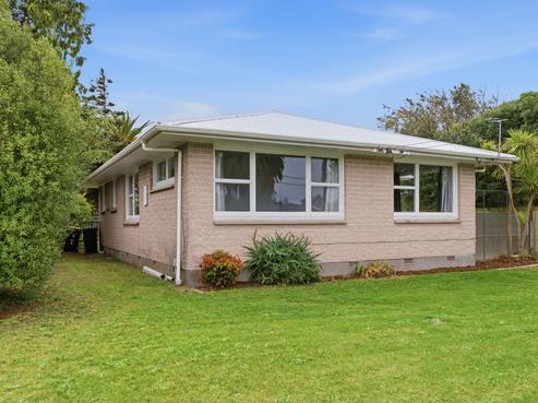 15 Rowses Road, Aranui