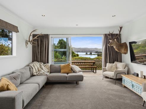 152 Doctors Point Road, Waitati