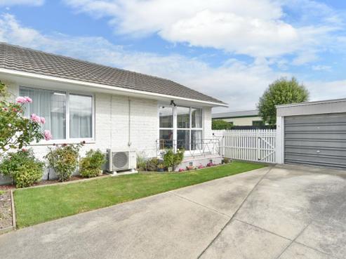 4/9 Division Street, Riccarton