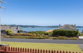 10 Gould Street, Russell