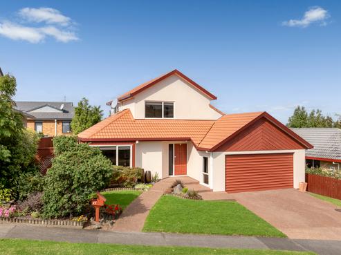 97 Gosford Drive, Botany Downs