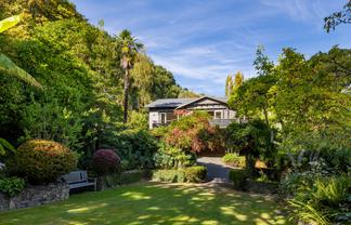 5 Allan Street, Nelson South