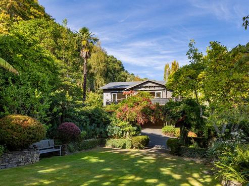 5 Allan Street, Nelson South