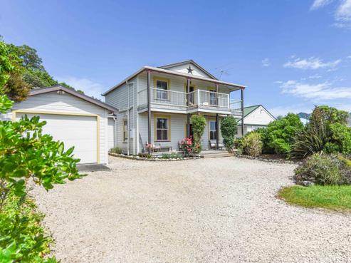 30 Beach Road, Collingwood