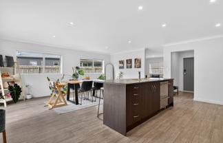 8C  Halyard Way, Mangawhai